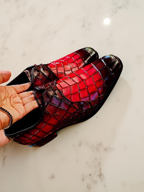 red plaid dress shoes Red Plaid Men's Dress Shoes Pointed Toe Wedge Heel Pumps Size 39-46 Formal  Shoes from Dhgate Dress Shoes