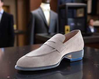 ハンドメイドスエードペニーローファー：トープイタリアンレザースリッポン