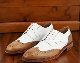 ハンドクラフトのツートンレザーウィングチップブローグ：ヴィンテージオックスフォードドレスシューズ