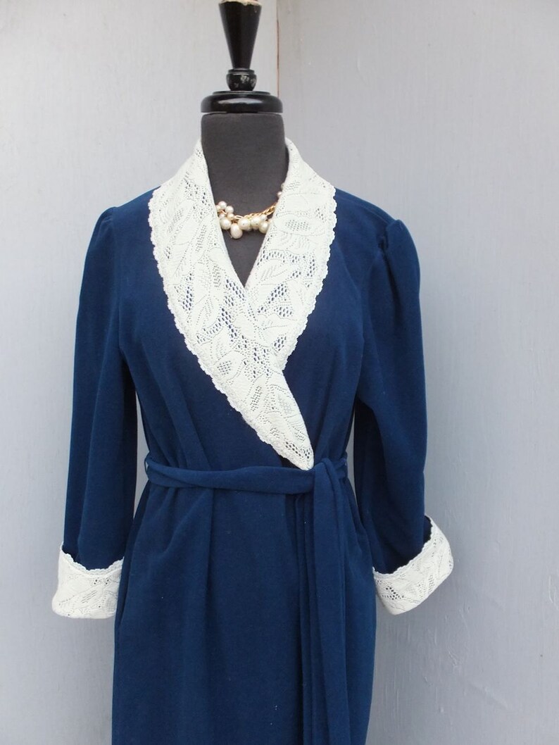 Vintage Vanity Fair Navy Blue Velour Robe W White Trim Size Image 0