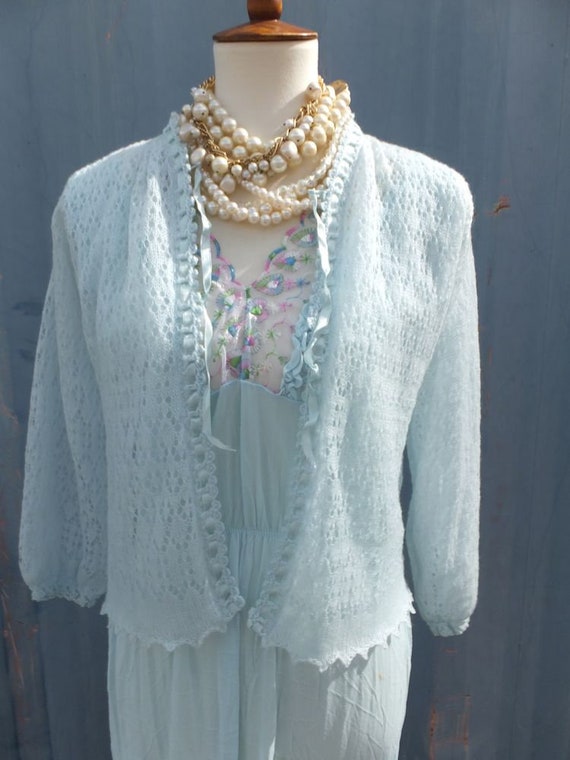 Vintage 60s Light Blue Knit Bed Jacket Size Small - image 6