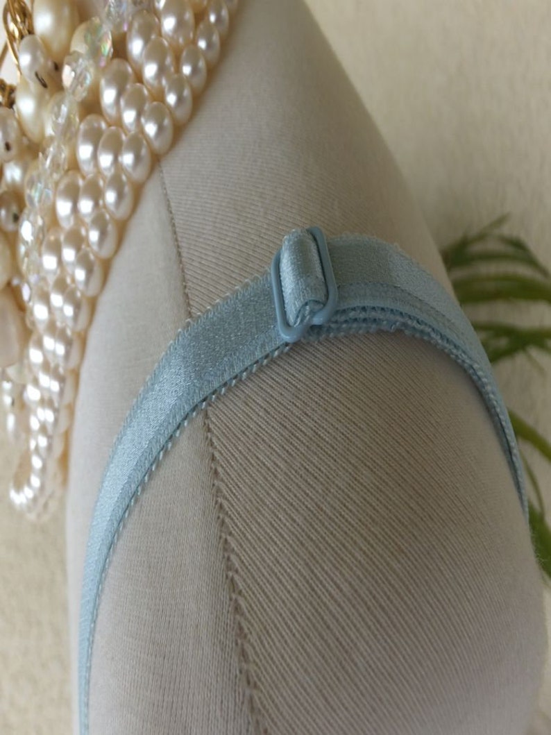 Lovely Turquoise Blue Victoria's Secret Bra Padded w/Underwire size 34D image 7