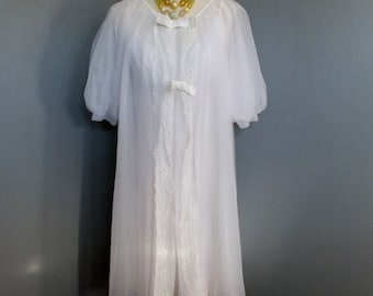 Vintage Nachthemd, Neglige, Peignoir Set, Shadowline, weißes zweiteiliges Set, Dessous, Braut- oder Hochzeitsdessous, klein