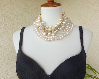 Mooie Victoria's Secret ZWARTE kanten bh met vulling en beugel, maat 34DD