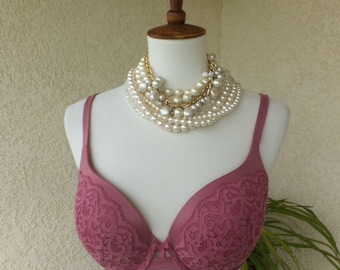 Schöner BH von Victoria's Secret, gepolstert und mit Bügeln Gr. 34 DD