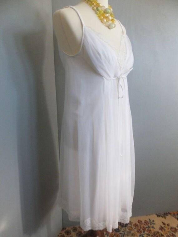 Vintage Nightgown, Neglige, Peignoir Set, Shadowl… - image 6