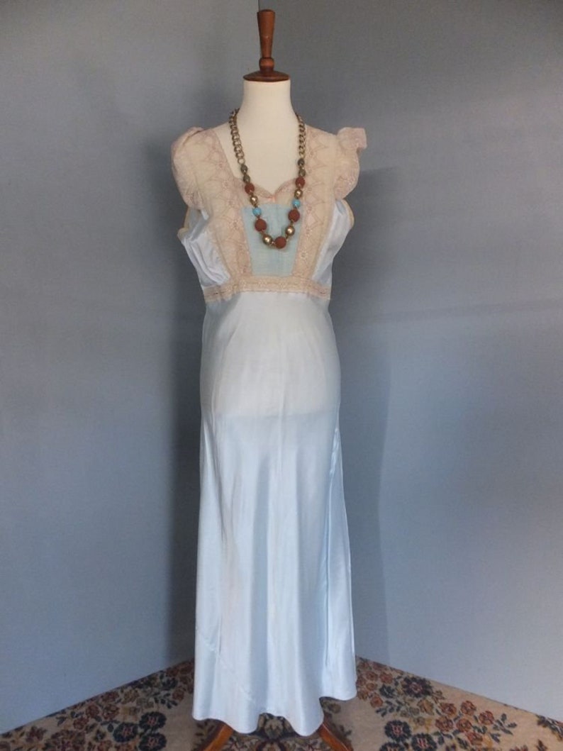 Vintage 40s Glamorous Nightgown Sauvelle Rayon Satin Light Etsy