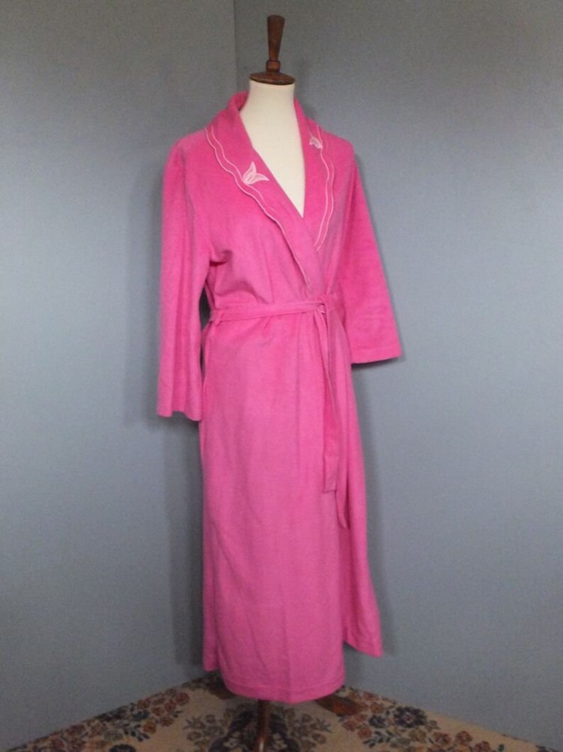 1970's Pink Velour Robe by It's a Charm Bath Robe - Etsy