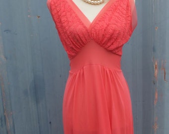 Vintage 50s Glamorous BELINDA w/Exquisite Lace Bodice Very Feminine Women's Floor Length Pink Starlet Nylon Tricot Nightgown, 36 bust