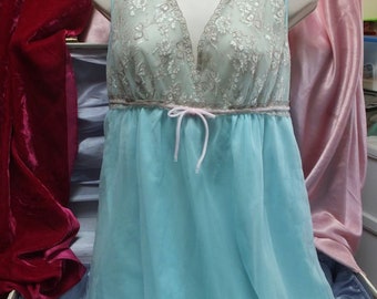 Camicia da notte vintage anni '60/'70 in chiffon blu e pizzo, lunghezza alla caviglia, di Deena, taglia M.