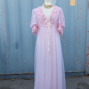 Vintage Negligee by Tosca, Pink Peignoir Set, Exquisite & Ladies Glamorous Dressing  Gown Set, Size M, 34 Bust - Etsy