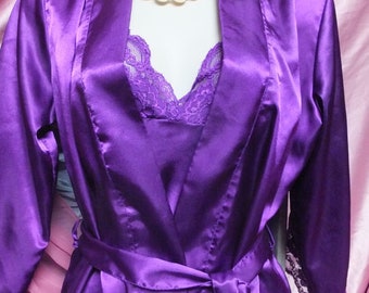Vintage FREDERICKS of HOLLYWOOD, Two Pc. Set, Sexy Plunge Neckline Halter Nightie in Purple Satin, Nightgown & Robe,  Small NOS, Never worn