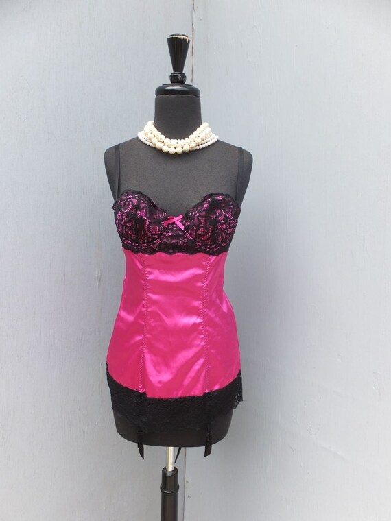 Vintage FREDERICKS of Hollywood Pink and Black La… - image 1