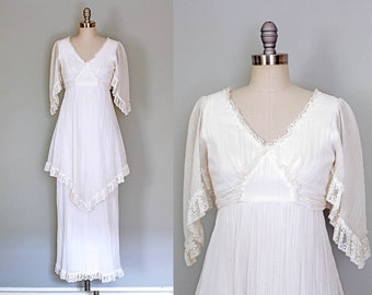 1970s boho crepe bridal gown | vintage lace trimmed maxi | long sleeve tiered wedding dress || extra small | xs