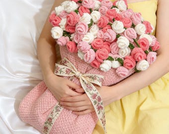 バラの花束ブランケット　ハンドメイド Amazon｜ローズブーケブランケット かぎ針編み ハンドメイド 軽量