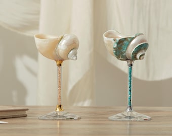 Natural Conch Shell Wine Glass,Beach Wedding Bridesmaid Gifts,Handmade Shell Martini Glasses,Goblet Cocktail Glass Cup,Martini Glasses