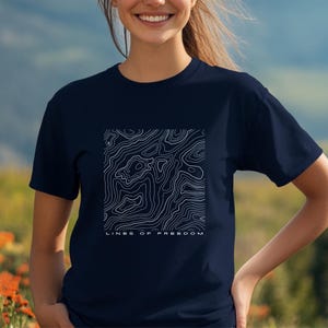 Camiseta Topográfica, Camiseta Minimalista de Montaña, Camiseta para Amantes de la Montaña, Camiseta de Senderismo, Regalo para Senderistas, Camiseta de Montaña