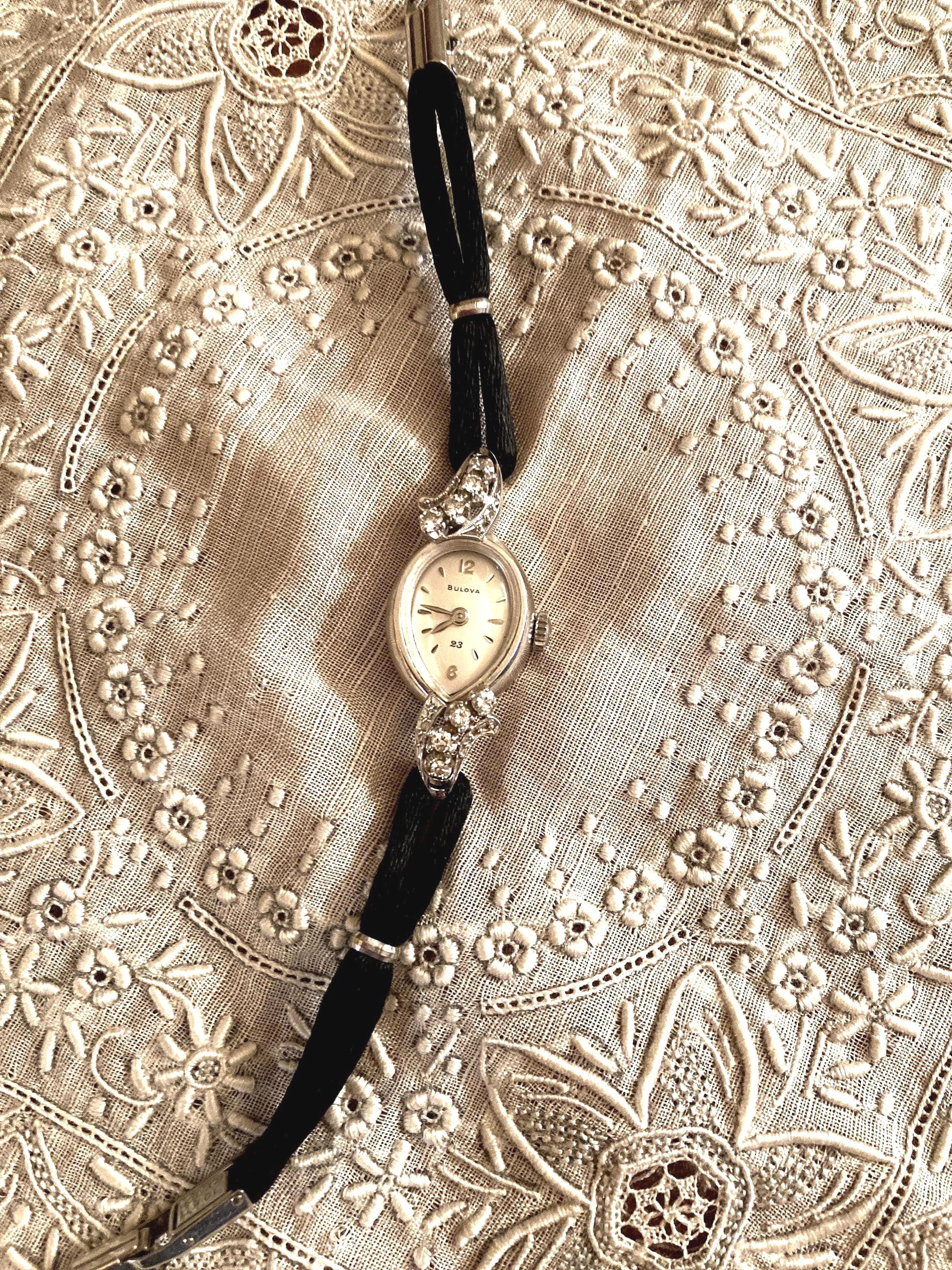 Vintage watch ladies 14k gold with diamonds - Etsy 日本