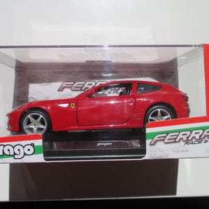 Ferrari FF Model Scale 1:32