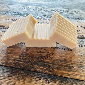 Sandalwood & Cedarwood Soap: The Forest Awaits – Moisturizing, All-Natural Bar for Men