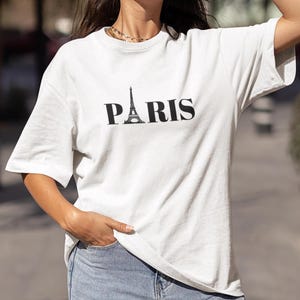 Paris Eiffel Tower T-Shirt: Women&#39;s Trendy Travel Tee
