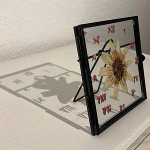 Pressed flower art, pressed flower frame, dried flower art