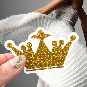 Gold Glitter Crown Sticker: Waterproof Vinyl Decal for Laptop, Water Bottle