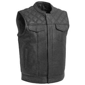 Handmade Men Hunt Club Leather Vest, Mens Motorcycle Diamond Quilted Leather Vest Black Leather Men vest, Biker vest, Motorbike leather vest