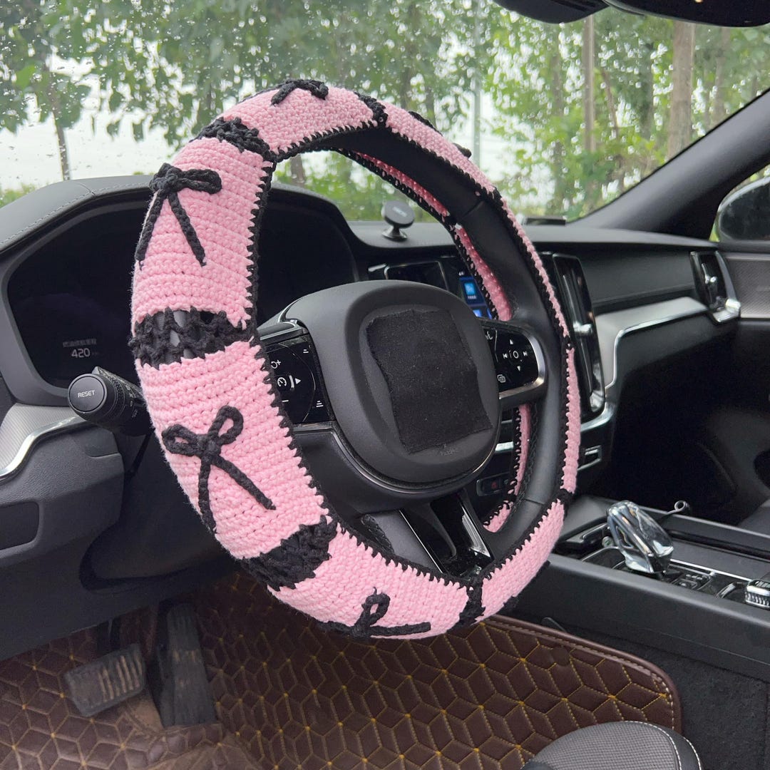 Pink Steering Wheel Covernull