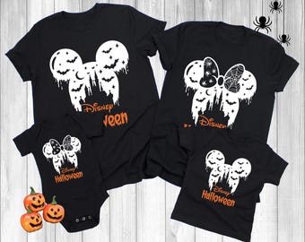 Magliette personalizzate per la famiglia a tema Halloween, magliette spaventose di Topolino e Minnie, magliette Disney a tema horror, magliette per feste di Halloween.