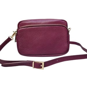 Handgemachte Burgunder-Echtleder-Umhängetasche Doppel-Reißverschlusstasche Burgund-Schultertasche Minimalistische Ledertasche Burgund-Handtaschen-Geschenk für Sie