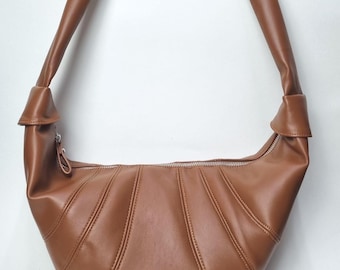 Vegan Leather Crossbody Bag: Minimalist Tan Sling Purse