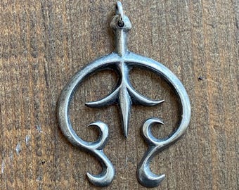 Large Naja Pendant in Aged Sterling Finish