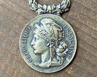 French Medallion with Laurel Wreath Bail - Aged Brass Finish