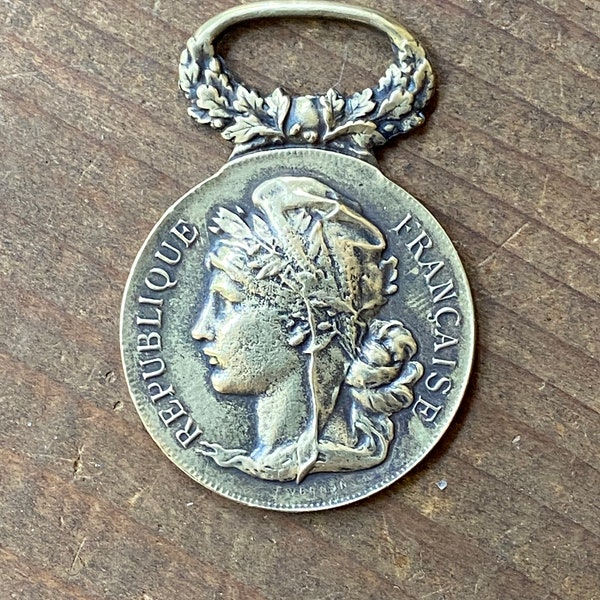 French Medallion with Laurel Wreath Bail - Aged Brass Finish