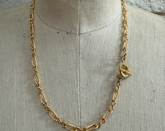 Allemande VIntage Chain Necklace in Gold Finish