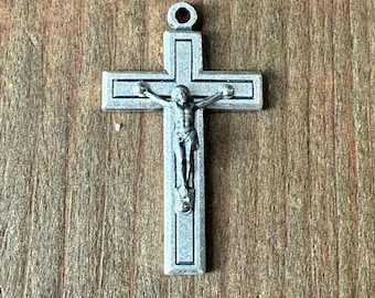 Simple Vintage Cross from France in Silver by the piece