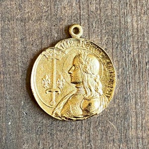 Joan of Arc Medallion - 18K Gold Finish