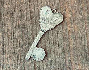Key of Devotions Pendant - Aged Sterling Finish