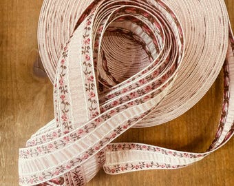 Vintage French Jacquard Ribbon with Ruched Center Field and Floral Edges by the yard