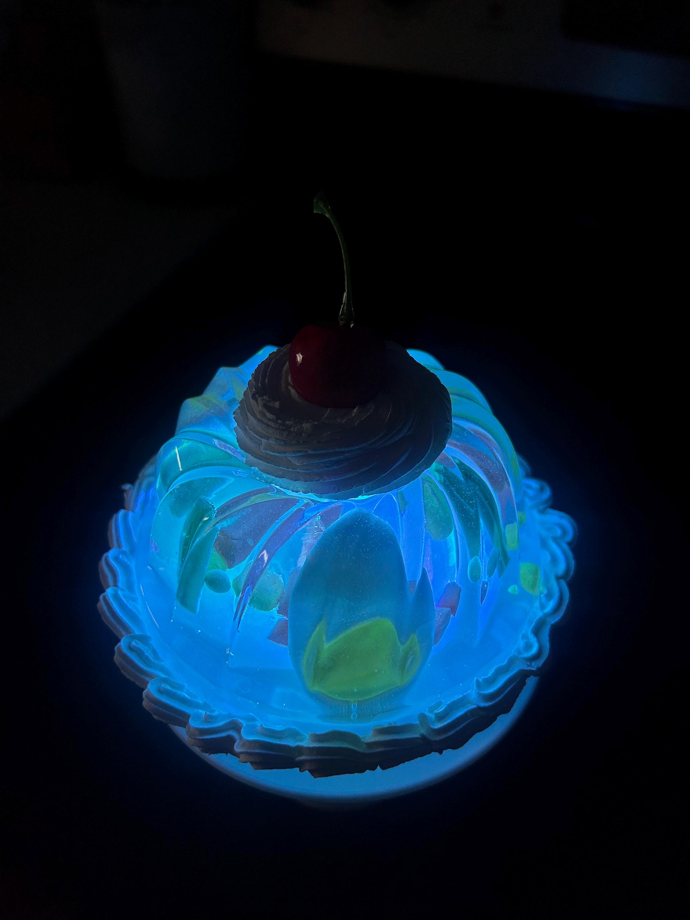 Jello Light 1960’s Large Veggie Jello Light Kitschy Resin Retro Sputnik Dopamine ...