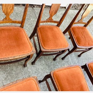 Antique Quarter Sewn Tiger Oak Dining Chairs/ Chairs/ Six Tiger Oak Chairs