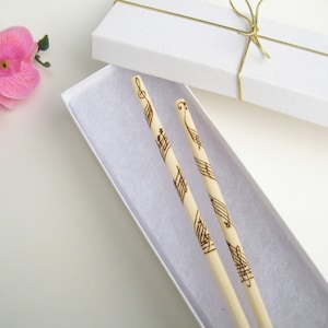 Music Engraved Chopsticks - Personalized chopsticks - wooden chopsticks - PYROGRAPHY - Unique gift - Gift for Her - Korean chopsticks - GIFT