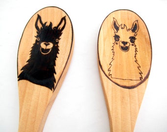 Engraved wooden spoons with cute Llama couple, Personalized, Wedding gift, Kitchen utensils, Llama gifts, PYROGRAPHY, Cooking gifts, Clipart