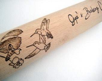 Personalized rolling pin with engraved hummingbirds, Gift for Mom, New home gift, Pastry making, Wood anniversary, Housewarming gift, Father