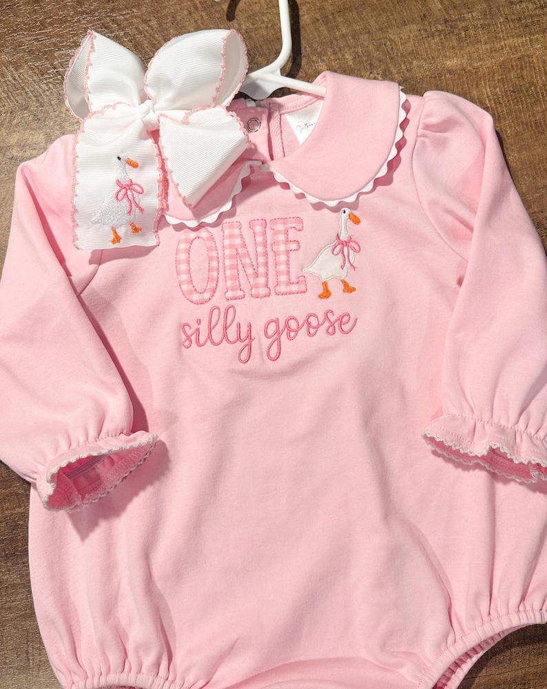 Pink Baby Romper: Floral Bow Applique Sweatshirt Outfit main image 0