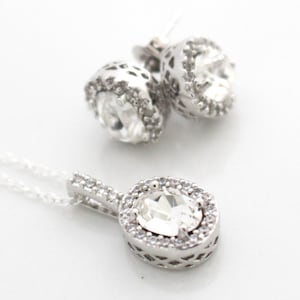Bridal Jewelry Set, Small Bridal Stud Earrings and Necklace Set, Bridal Post Earrings, Clear Set of Necklace and Earring for Bride Swarovski