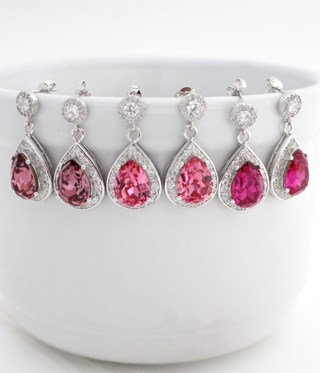 boucles d'oreille roses
