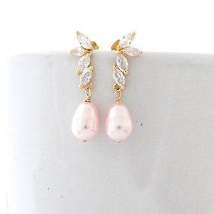 Pink Bridal Pearl Drop Earrings Rose Gold, Swarovski Teardrop Earring for Bridesmaid, Silver Pearl Wedding Earrings, Delicate Flower