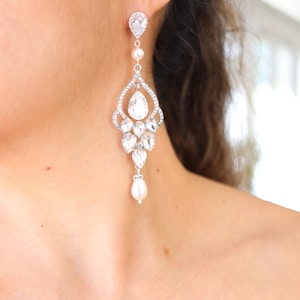 Long Bridal Chandelier Earrings Chandelier Wedding Earrings Crystal and Pearl Earrings Vintage Style Jewelry Crystal Statement Gold Earrings